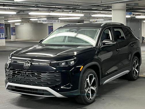 2025 Volkswagen Tiguan 2.0T SE 4MOTION