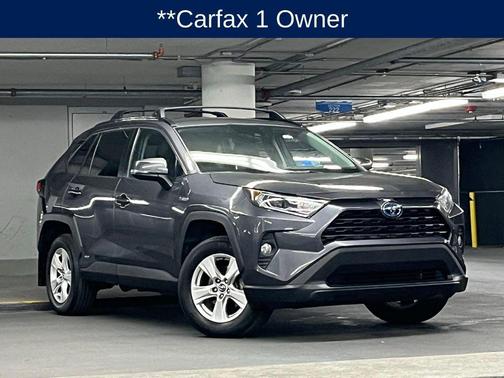 2020 Toyota RAV4 Hybrid XLE