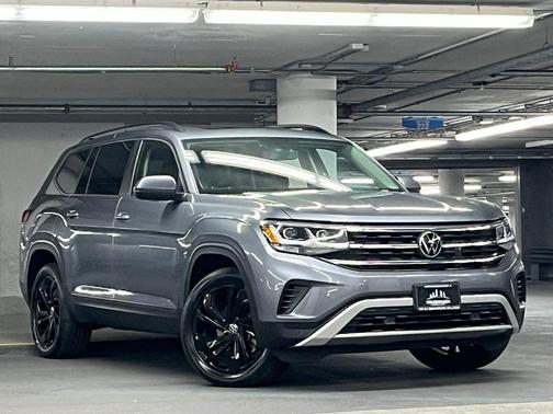 2022 Volkswagen Atlas 3.6L SE w/Technology