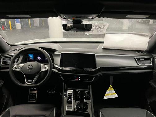 2026 Volkswagen Atlas Cross Sport 2.0T SEL Premium
