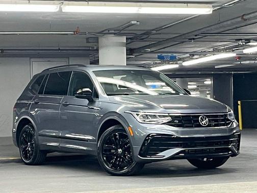 2022 Volkswagen Tiguan 2.0T SE R-Line Black