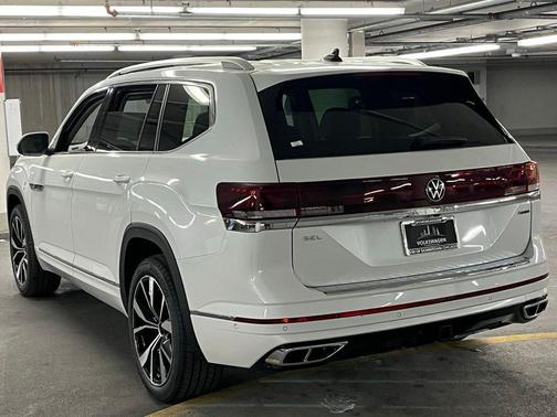 2026 Volkswagen Atlas 2.0T SEL Premium R-Line 4MOTION