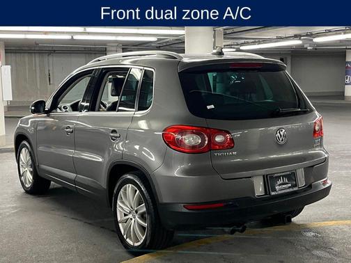 2011 Volkswagen Tiguan SEL