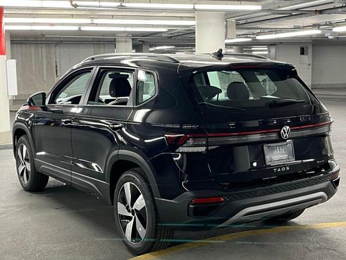 2025 Volkswagen Taos 1.5T S