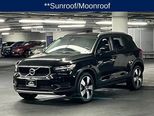 2020 Volvo XC40 T5 Momentum
