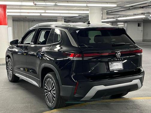 2025 Volkswagen Tiguan 2.0T S 4MOTION