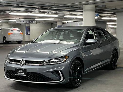 2025 Volkswagen Jetta 1.5T SE
