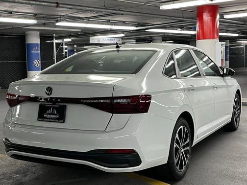 2025 Volkswagen Jetta 1.5T Sport