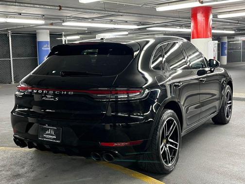2019 Porsche Macan S