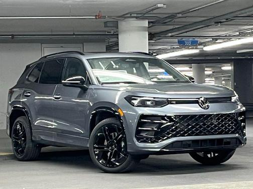 2026 Volkswagen Tiguan 2.0T SE R-Line Black 4MOTION