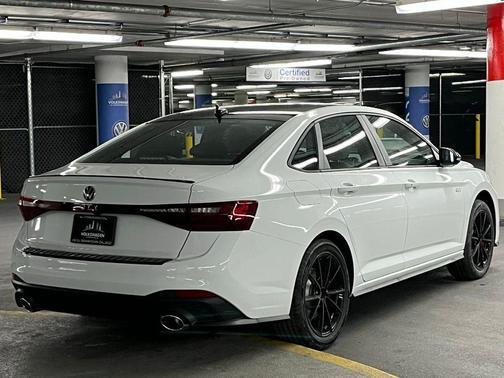 Pure White w/Deep Blk Rf 2026 Volkswagen Jetta GLI 2.0T Autobahn