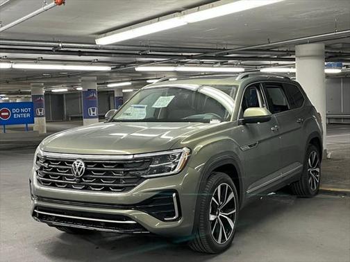 2025 Volkswagen Atlas 2.0T SEL Premium R-Line 4MOTION