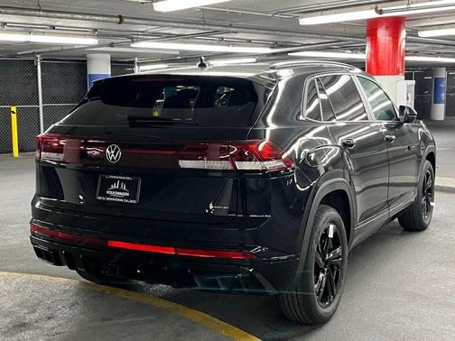 2026 Volkswagen Atlas Cross Sport 2.0T SEL
