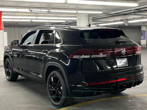 2026 Volkswagen Atlas Cross Sport 2.0T SEL