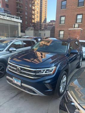 2023 Volkswagen Atlas 3.6L SE w/Technology