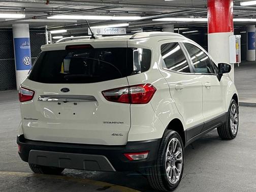 2020 Ford EcoSport Titanium