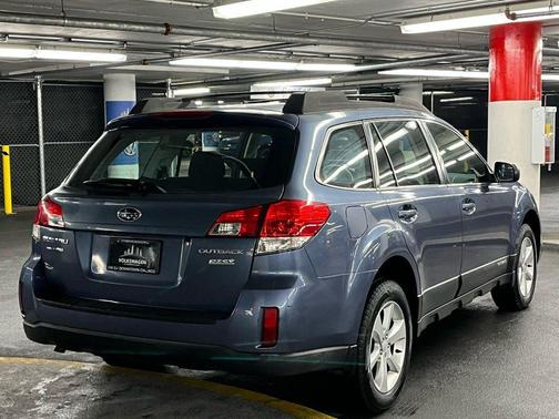 2014 Subaru Outback 2.5i