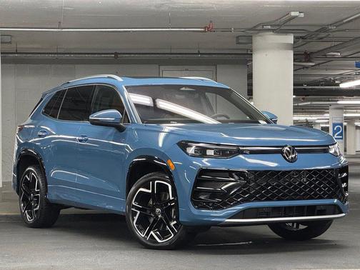 Monterey Blue Pearl 2025 Volkswagen Tiguan 2.0T SEL R-Line 4MOTION