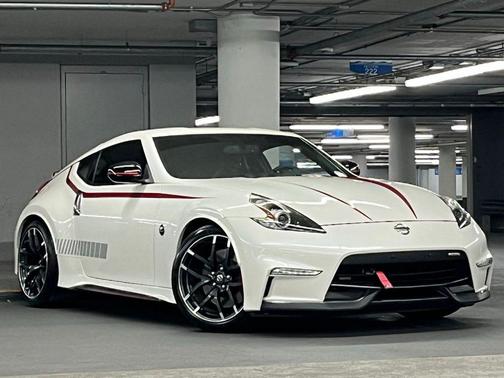 2019 Nissan 370Z NISMO