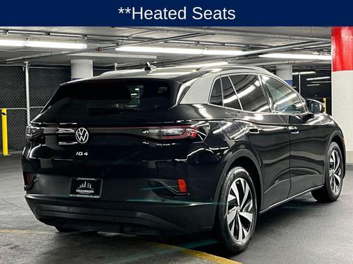 Deep Black 2023 Volkswagen ID.4 Standard