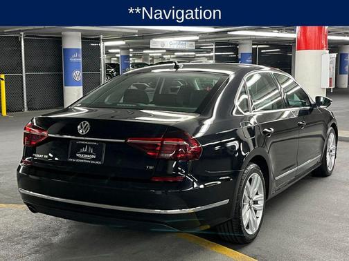 2017 Volkswagen Passat 1.8T SEL Premium