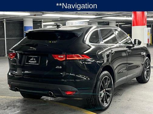 2017 Jaguar F-PACE 35t Prestige