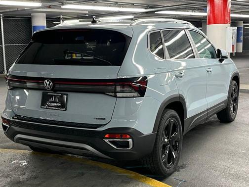 2025 Volkswagen Taos 1.5T SEL