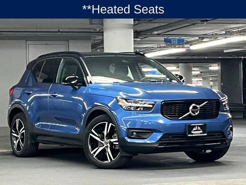 2021 Volvo XC40 T5 R-Design