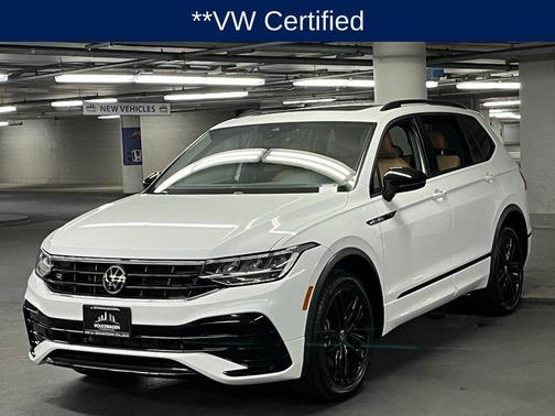 2022 Volkswagen Tiguan 2.0T SE R-Line Black