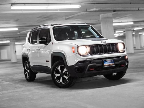 Alpine White Clearcoat 2022 Jeep Renegade Trailhawk