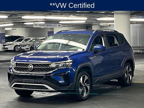 Blue Metallic 2024 Volkswagen Taos 1.5T SE