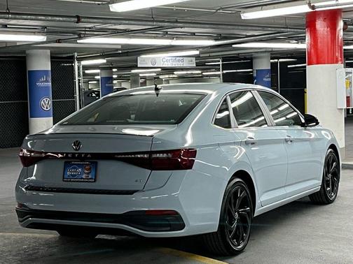 2026 Volkswagen Jetta 1.4T SE