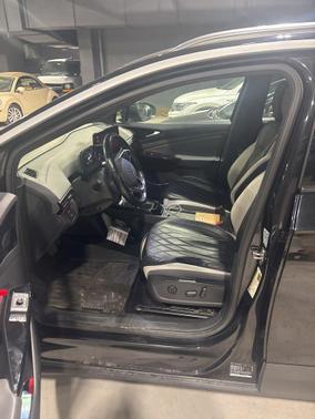 2021 Volkswagen ID.4 AWD Pro S