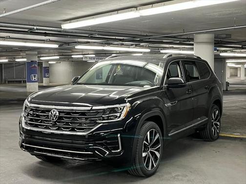 2025 Volkswagen Atlas 2.0T SEL Premium R-Line 4MOTION