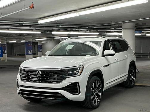 2025 Volkswagen Atlas 2.0T SEL Premium R-Line 4MOTION