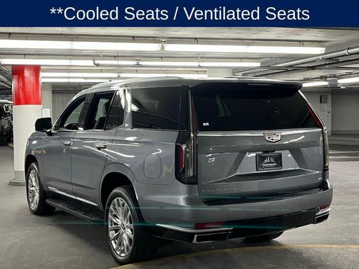 2022 Cadillac Escalade Premium Luxury