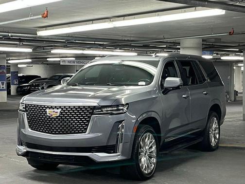 2022 Cadillac Escalade Premium Luxury