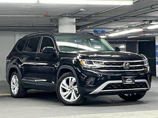 2022 Volkswagen Atlas 3.6L SE w/Technology