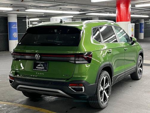 2026 Volkswagen Taos SEL