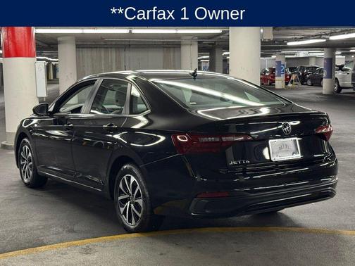 Deep Black 2024 Volkswagen Jetta 1.5T S