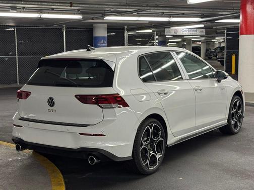 opal white pearl 2026 Volkswagen Golf GTI 2.0T S DSG