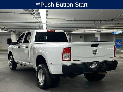2023 RAM 3500 Tradesman Crew Cab 4x4 8' Box