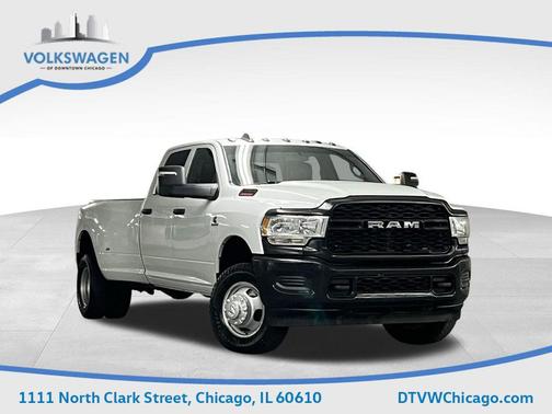 2023 RAM 3500 Tradesman Crew Cab 4x4 8' Box