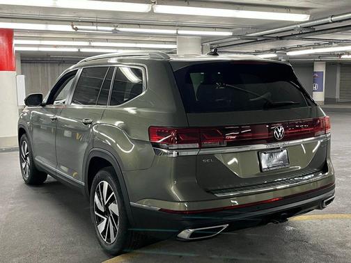 2026 Volkswagen Atlas 2.0T SEL