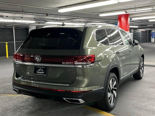 2026 Volkswagen Atlas 2.0T SEL