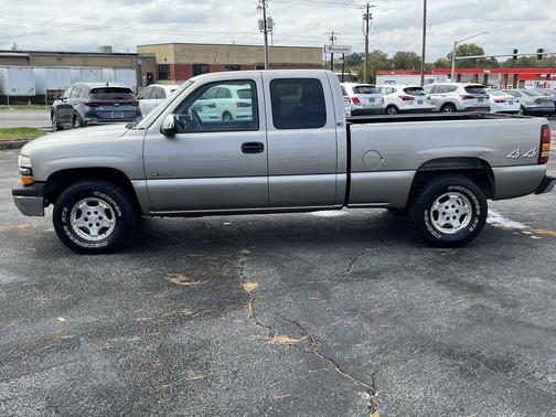 2001 Chevrolet Silverado 1500 LS Extended Cab