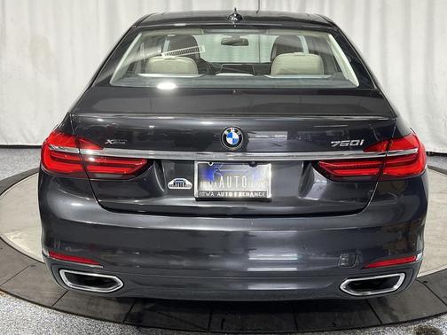 2016 BMW 750 i xDrive