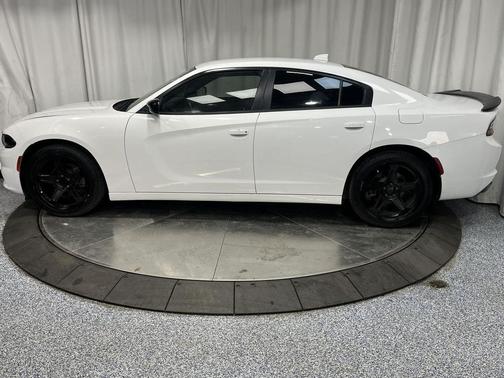 2017 Dodge Charger SXT