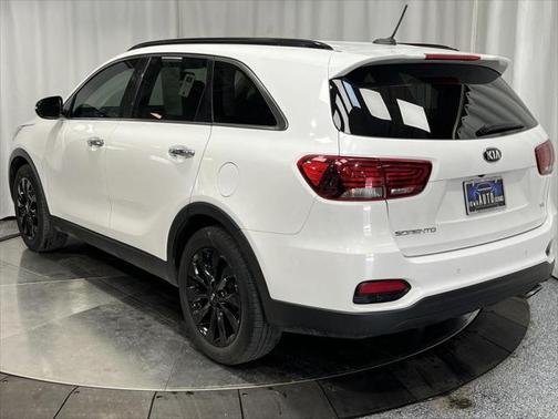 2019 Kia Sorento S