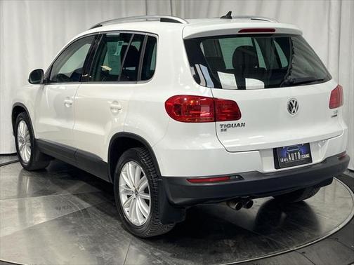 2016 Volkswagen Tiguan SE